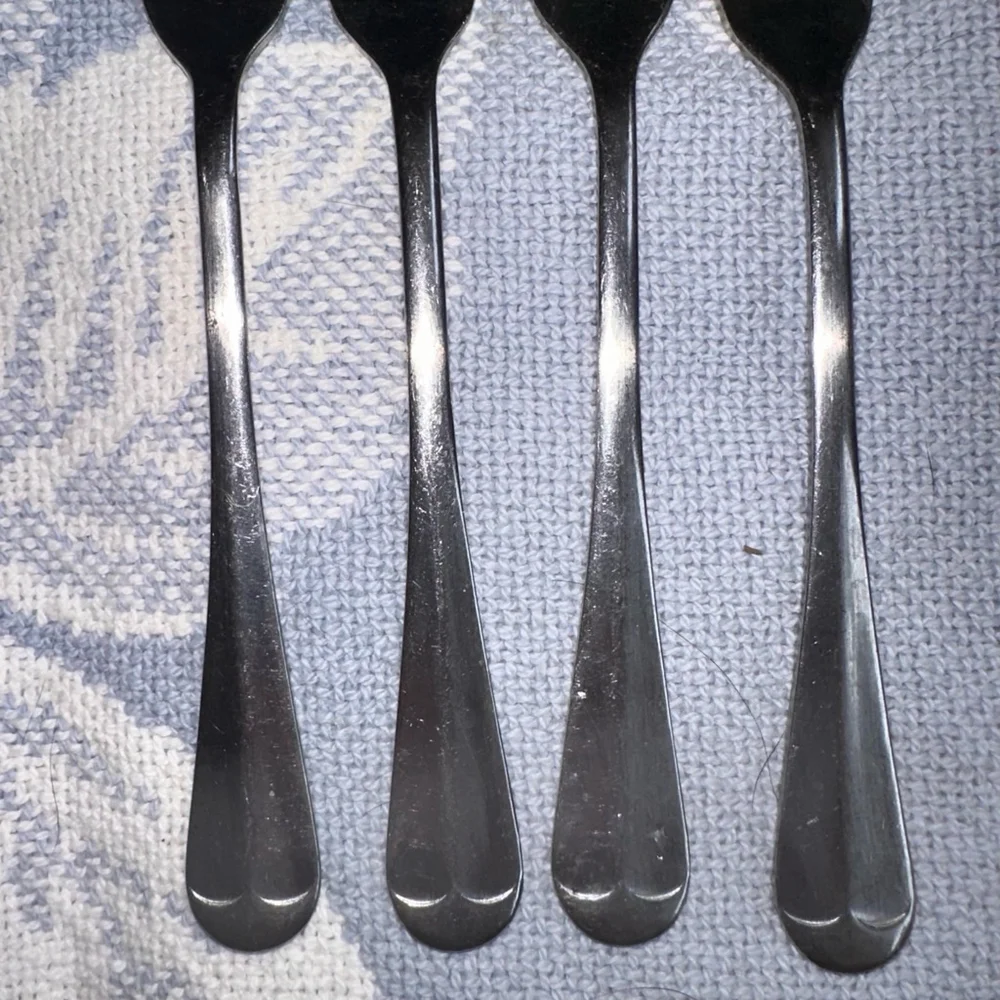 Vintage Imperial Stainless Steel Korea Dinner Fork Lot Of 4